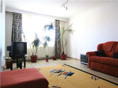 Foarte Calduros si Luminos! Inchiriere apartament 3 camere in Targoviste - M12