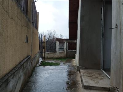 Vulcana de Sus! Vanzare casa cu 3 camere in Vulcana de Sus.