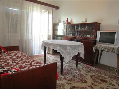 Vanzare Apartament 2 camere Semidecomandat - Targoviste - Micro 9