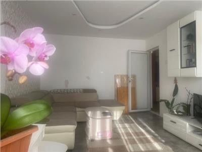 Luminos! Vanzare apartament cu 3 camere in Targoviste - M12