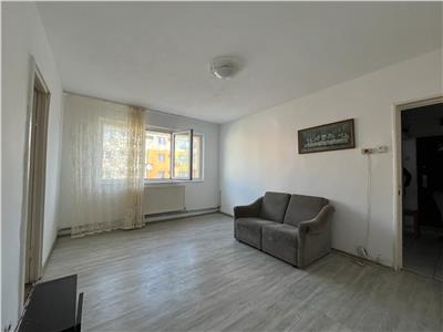 Zona Linistita! Micro 6  vizavi de Kaufland! Vanzare apartament 2 camere in Targoviste