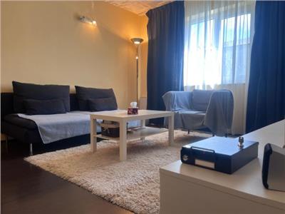 Etajul 3! Vanzare apartament cu 3 camere in M6 - Targoviste