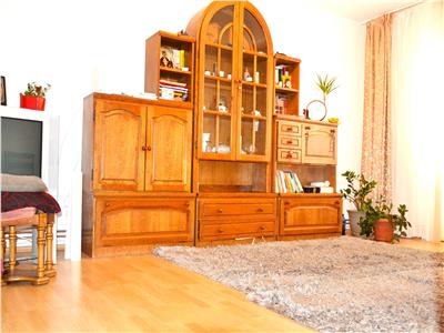 Mega Oportunitate! Vanzare apartament cu 3 cam in Targoviste - Micro 3.