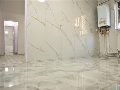 Complet renovat, totul nou! Vanzare apart cu 2 cam Targoviste - zona foarte buna.
