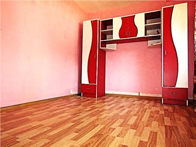 Vanzare Apartament, spatios, parter, aproape de Colegiul Cantacuzino!